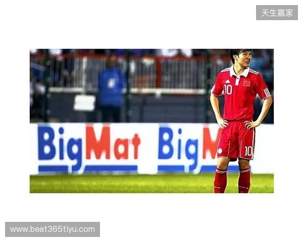 邓卓翔、常卫魏、闫毅等人参加2025武汉足球明星表演赛 邓卓翔、常卫魏、闫毅等人参加2025武汉足球明星表演赛